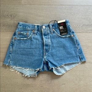 Levi’s shorts